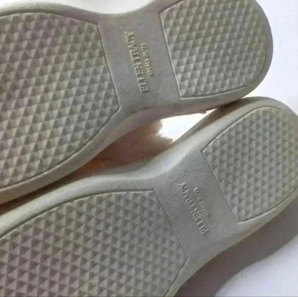 Ellen Tracy Cream Textured Slippers - Picture 6 of 9